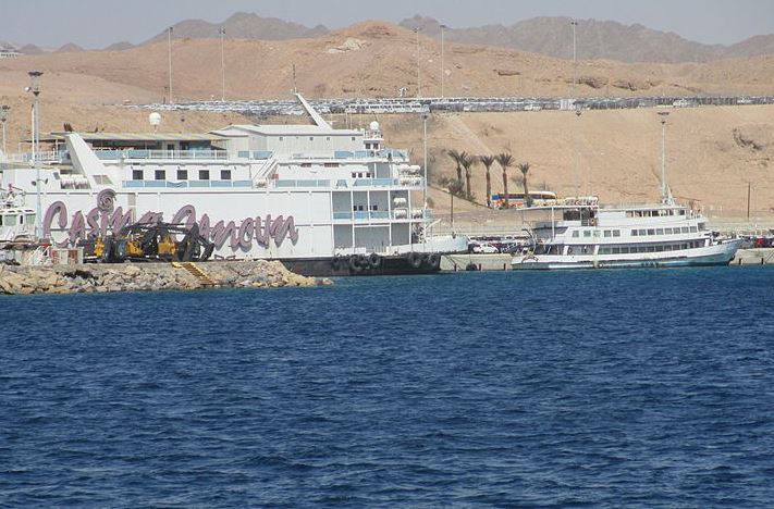 Les casinos flottants d'Eilat vont ils être concurrencés par une possible ouverture de casinos légales dans la station balnéaire? -crédit photo Wikimédia-