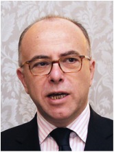 Le ministre de l’Intérieur Bernard Cazeneuve