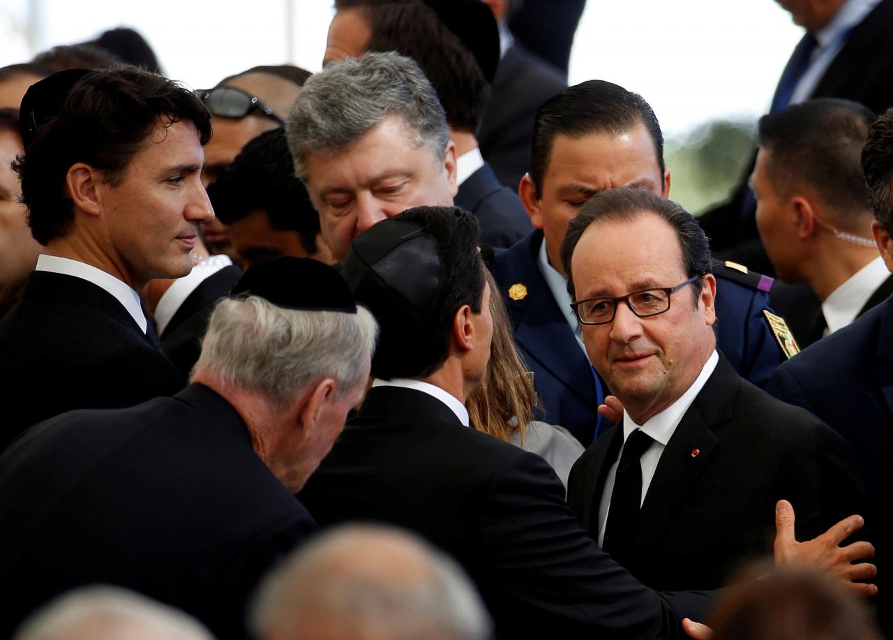 Le président français, François Hollande, est présent aux obsèques de Shimon Peres. (Reuters/Baz Ratner)