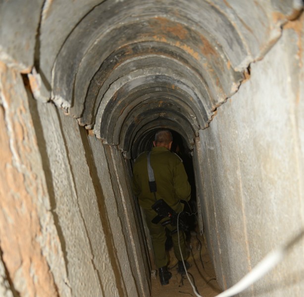 Tunnel terroriste reliant la bande de Gaza à Israël
