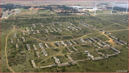 Vue aérienne du camp de Rivesaltes