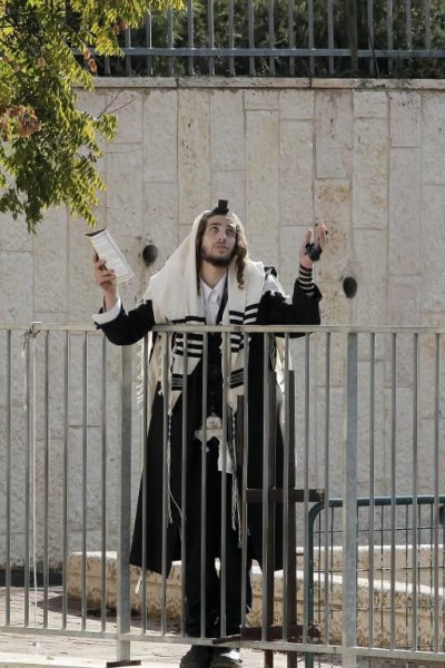 un-juif-ultra-orthodoxe