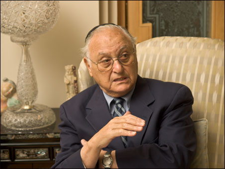 Yehuda Avner