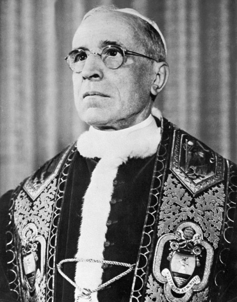 pape Pie XII,mars 1955 