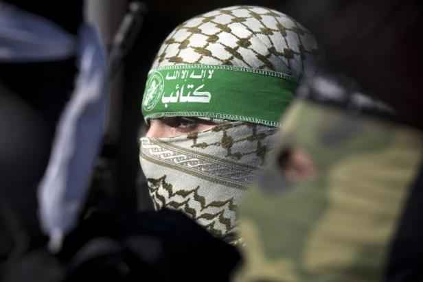 Un militant de la branche armée du Hamas, lors d'un rassemblement à Gaza, le 5 février 2015 - Mohammed Abed AFP