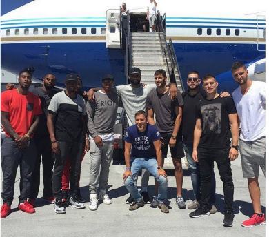 Omri Casspi et les stars de la NBA à leur arrivée en Israël