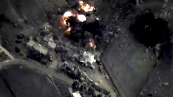 Syrie: nouveaux raids russes contre des positions islamistes -crédit photo Twitter-