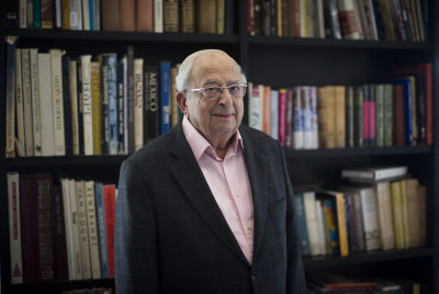 L’ancien président de l’Etat d’Israël Yitzhak Navon en janvier 2014 Crédit Yonatan Sindel/Flash90