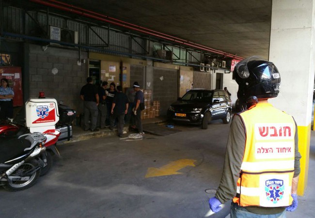 Site de l’attentat à Tel Aviv – Crédit photo : Medabrim Tikshoreth