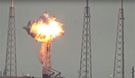 L'explosion du lanceur SpaceX le 1er septembre dernier. Capture d'écran de la vidéo YouTube de US Launch Report .