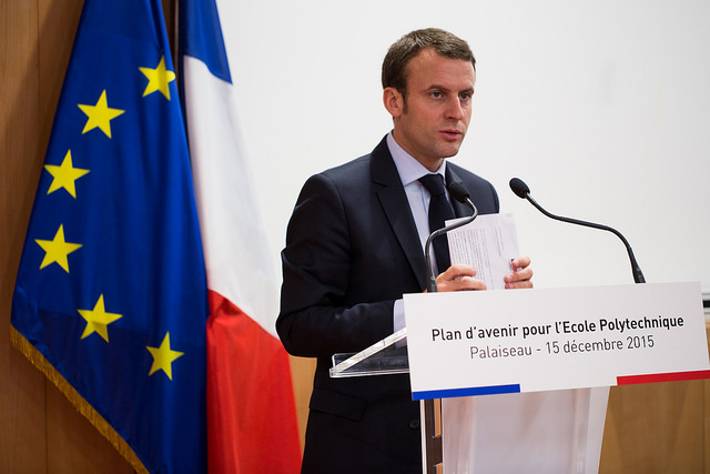 Emmanuel Macron crédits Ecole polytechnique Université Paris-Saclay (CC BY-SA 2.0)