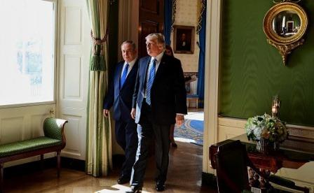 Prime Minister Benjamin Netanyahu meets with US President Donald Trump in Washington, D.C., February 15, 2017. Photo by Avi Ohayon/GPO