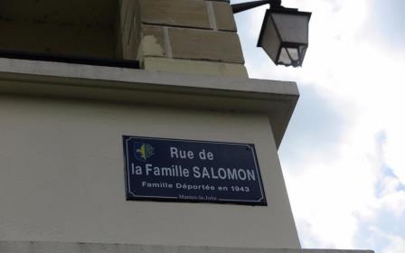 A l’angle de la rue des Ursulines, une allée porte le nom d’une famille juive locale, victime de la Shoah. Un changement de plaque a lieu samedi car les parents et leurs deux enfants, arrêtés en 1944, s’appelaient en réalité Schimianski.LP/Virginie Wéber.