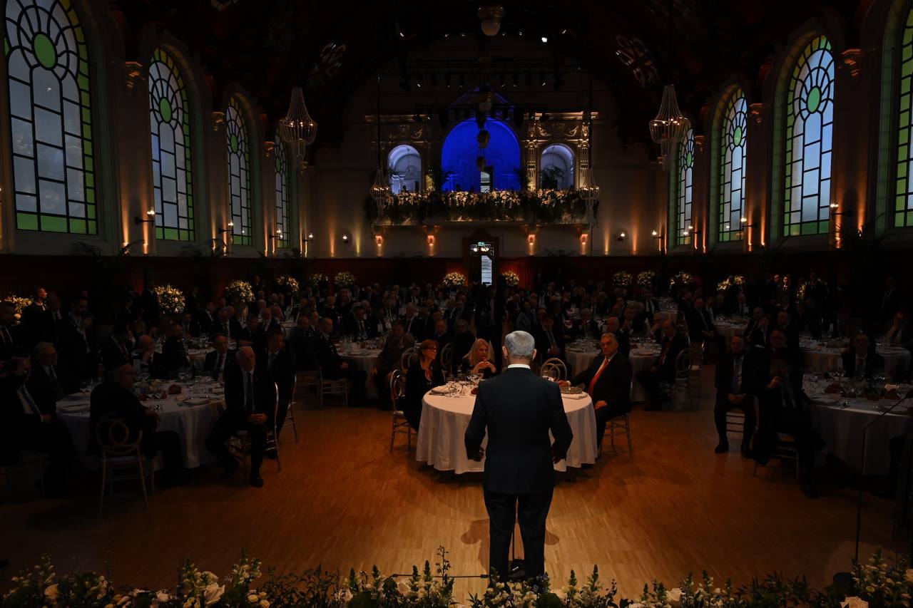 La Hongrie d’Orban a déroulé le tapis rouge à Netanyahou et quitté la CPI